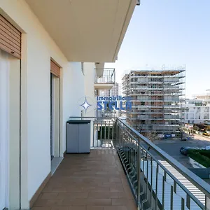 https://condominio-michelangelo-lido-di-jesolo.hotelinveneto.com